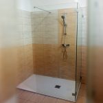 Radaway Euphoria Walk-in VI exkluzív zuhanyfal két üveggel sullyesztett konzolokkal