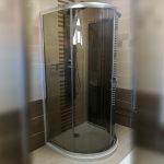 Radaway Premium Plus P falsíkra telepíthető U alakú zuhanykabin átlátszó vagy barna üveggel